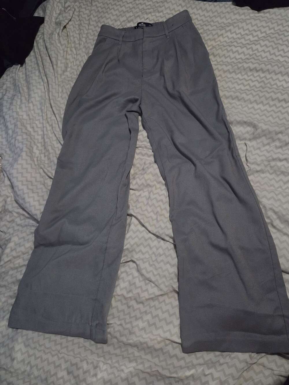 Hollister Gray Ultra High Rise Wide Leg Trouser